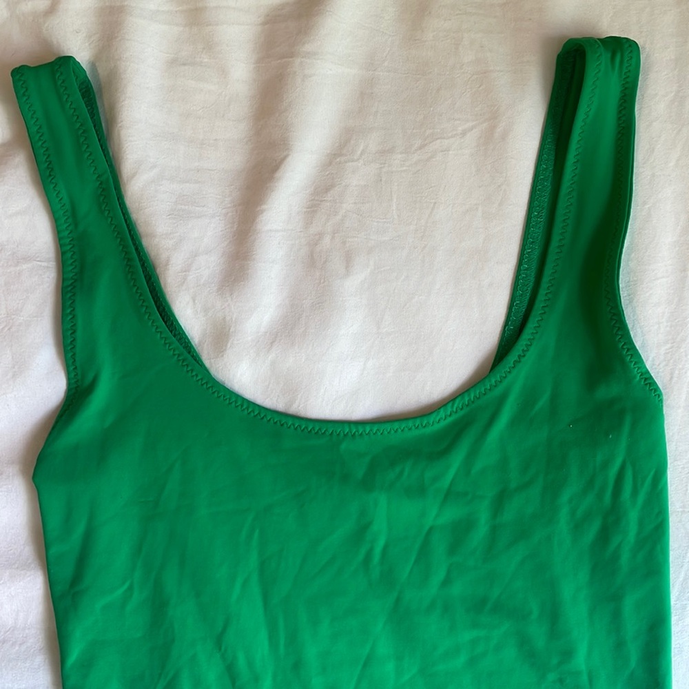 Zara green body suit ☘️☘️☘️